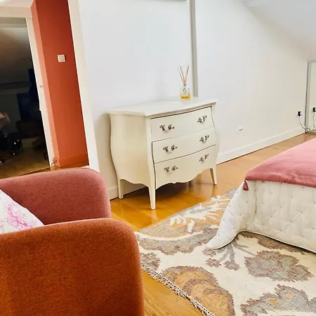 Apartment Duplex Face Au Palais Des Papes *